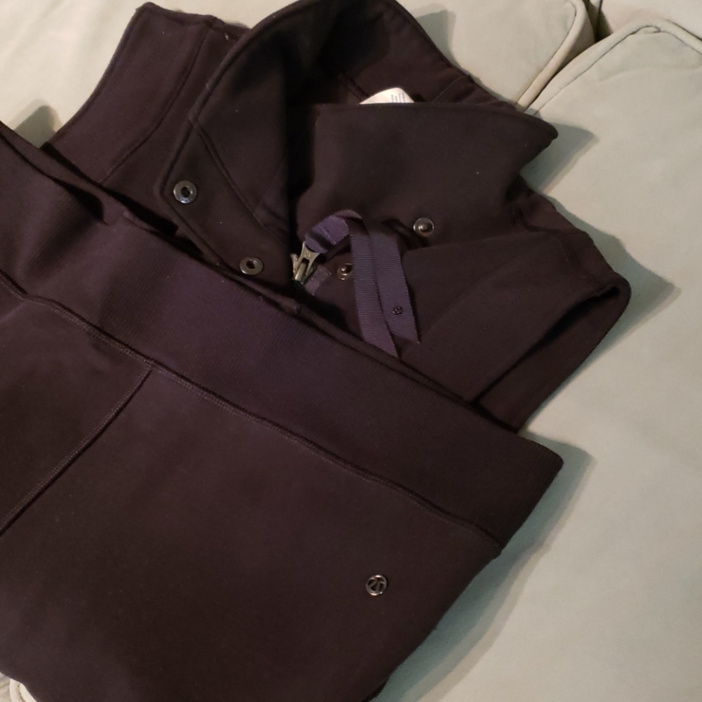 lululemon vest  size 6 pre-owned - Picture 6 of 7